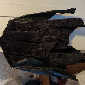Size L leather and fur jacket